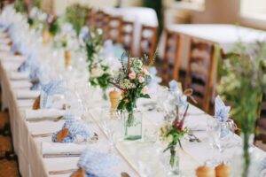 Bröllopsinspiration och bordsdukningar